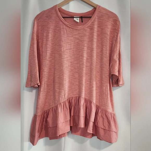 Anthropologie Akemi + Kin Top Women's Size Small Pink T-Shirt Double Ruffle Hem - Picture 1 of 9